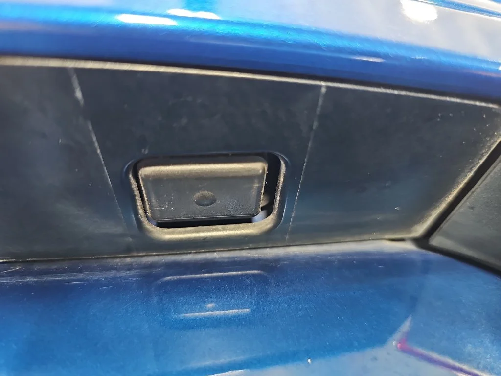 Used 2018 Blue Toyota XSE image 16