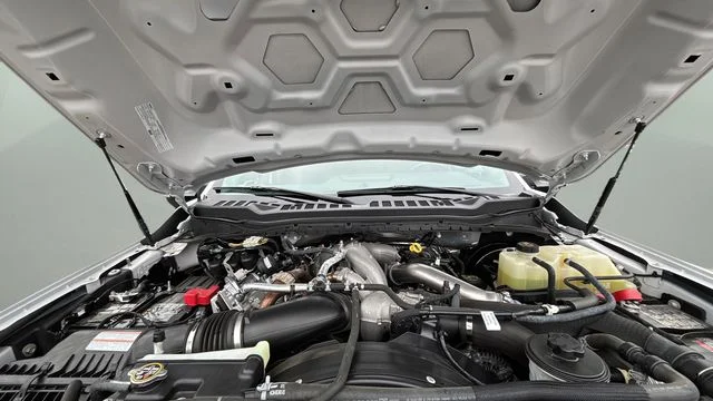 Used 2023 White Ford XL image 32