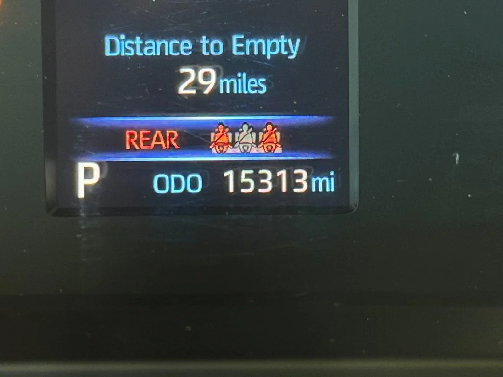 Used 2025 White Toyota SR image 17