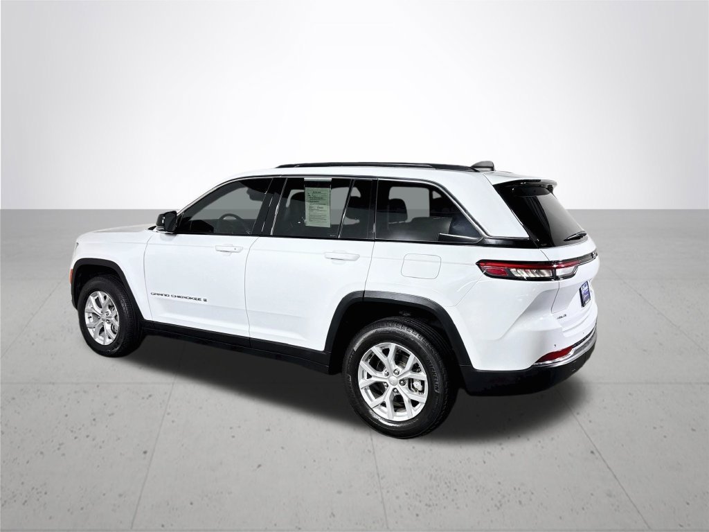 Certified Used 2023 White Jeep Limited image 9