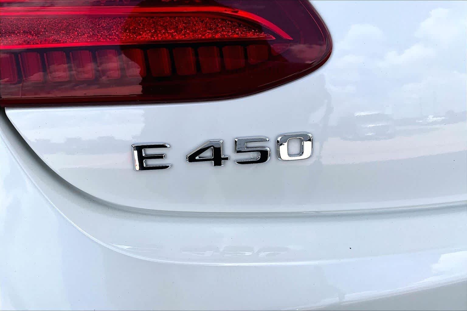 Used 2020 designo Diamond White Metallic Mercedes-Benz E 450 image 28