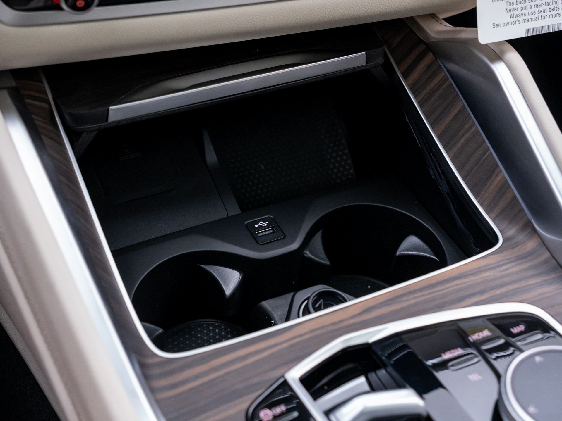 New 2027 Alpine White BMW xDrive40i image 30