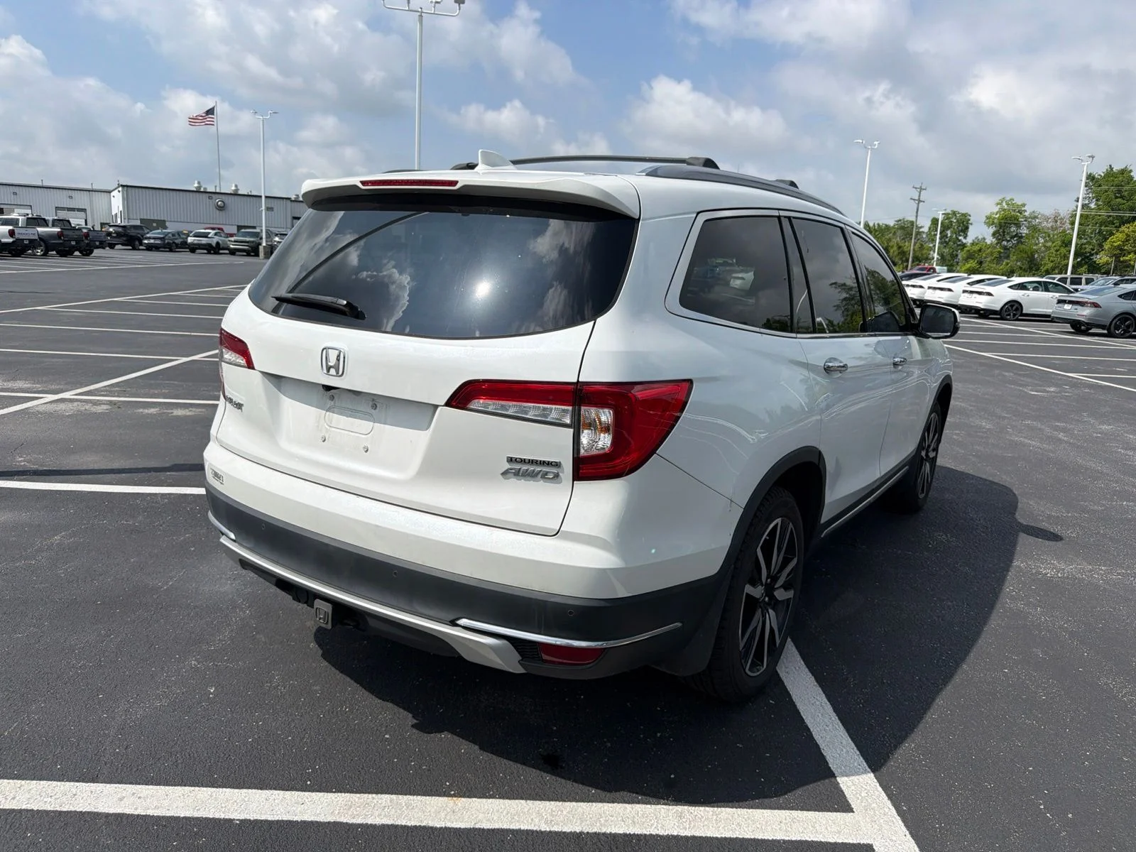 Used 2022 White Honda Touring image 6