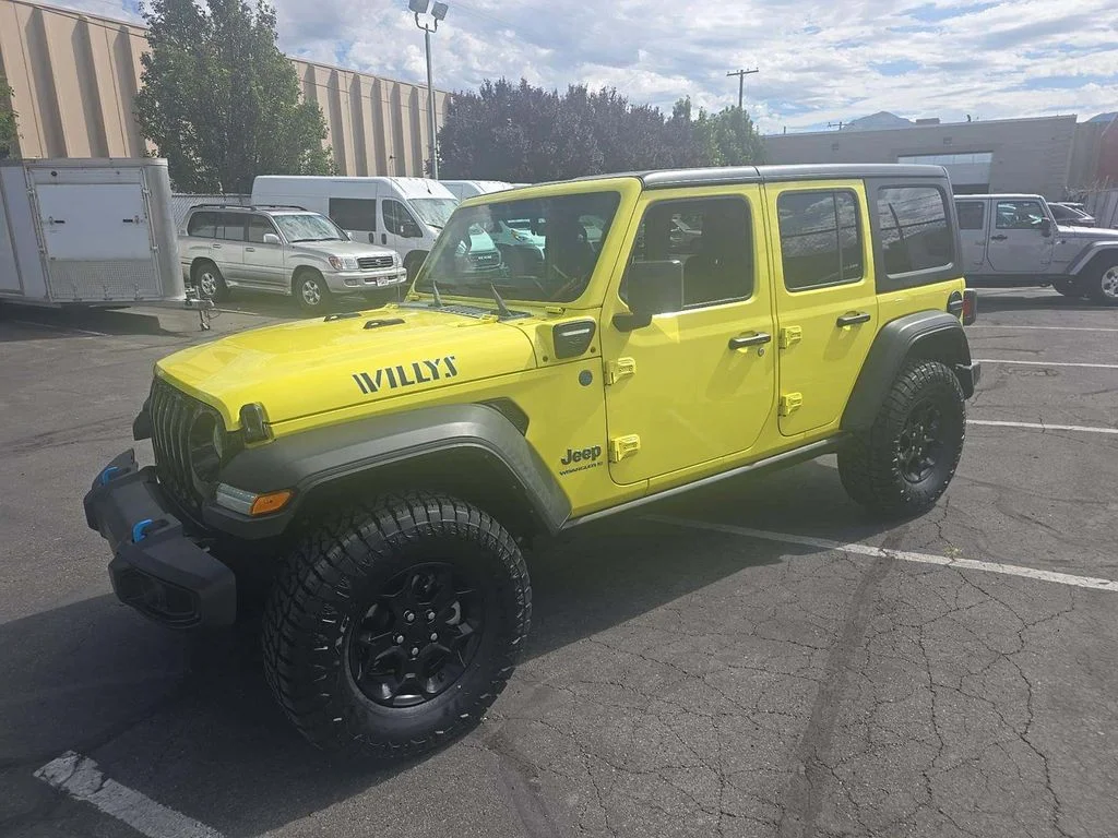 Used 2023  Jeep Willys 4xe image 1