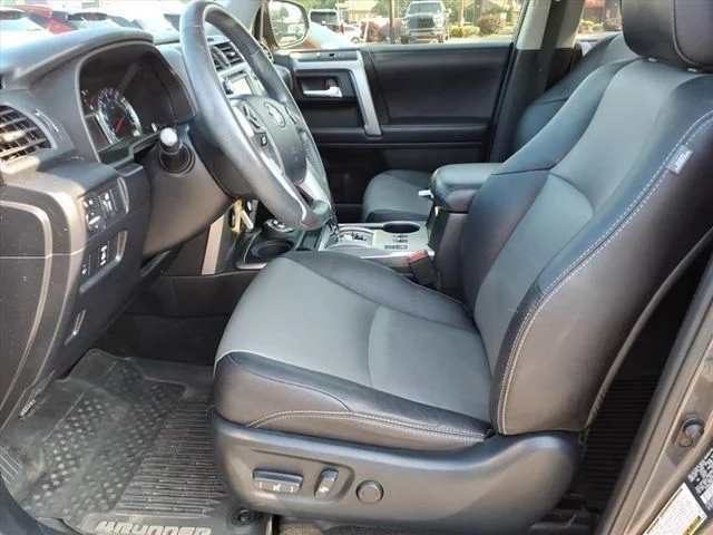 Used 2018 Gray Toyota SR5 Premium image 7