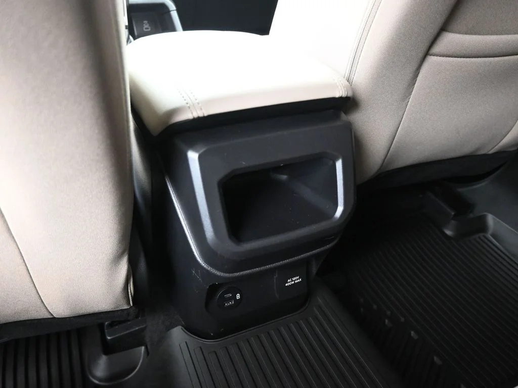 Certified Used 2025 Gray Ford XLT image 20