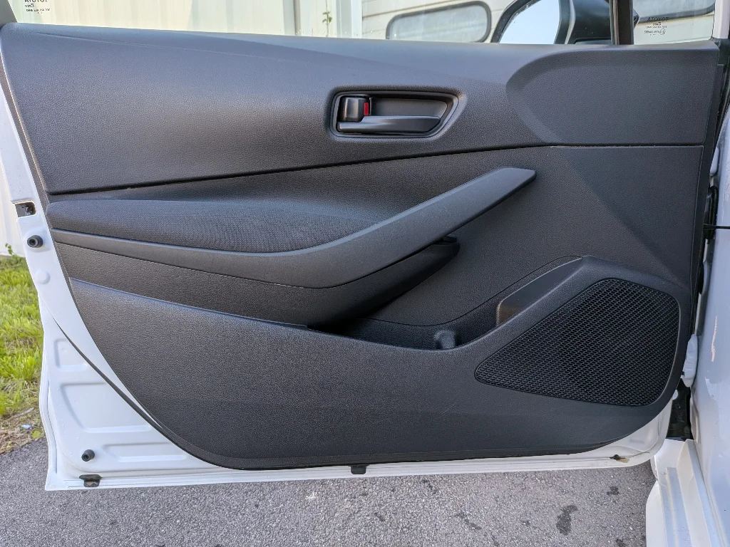 Used 2024 Ice Cap Toyota LE image 17