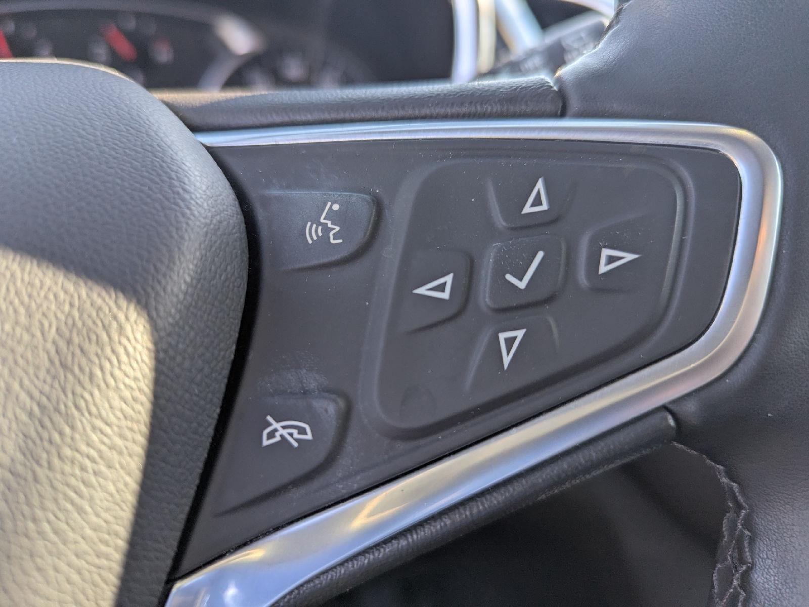 Used 2023 Summit White Chevrolet LT image 22