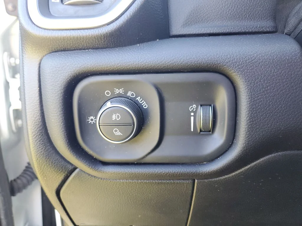 2024 RAM Ram 2500 Pickup Big Horn - Photo 16