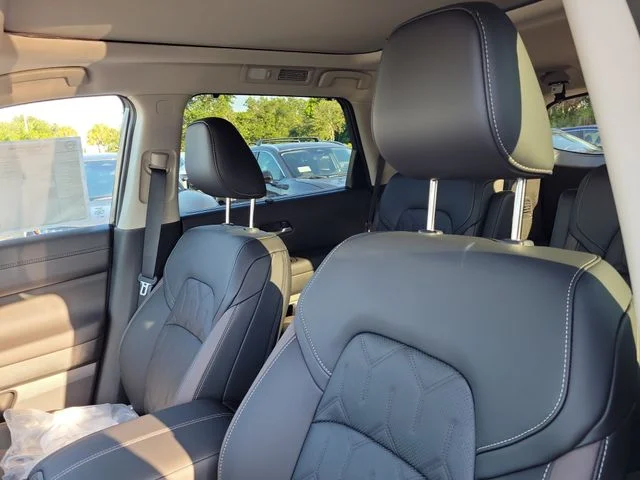 New 2026  Nissan Platinum image 19