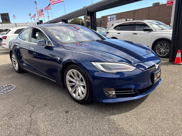 Used 2020 Blue Tesla Long Range image 11