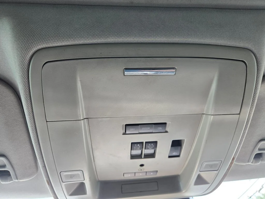 Used 2015 Black GMC Denali image 18