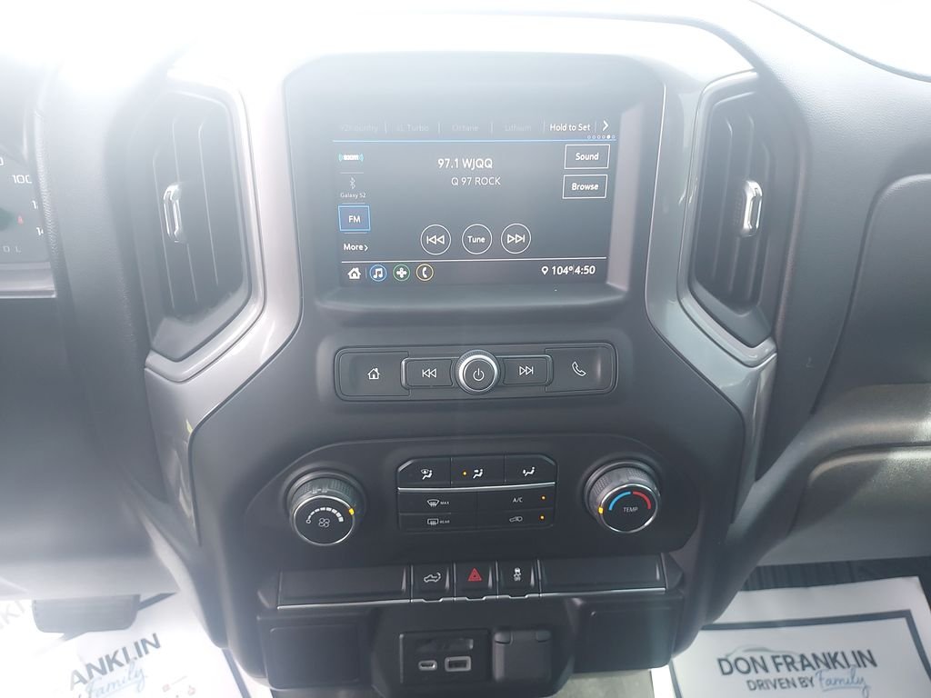 Used 2020 White Chevrolet Custom image 21