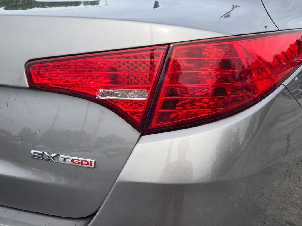 Used 2012 Silver Kia EX image 7