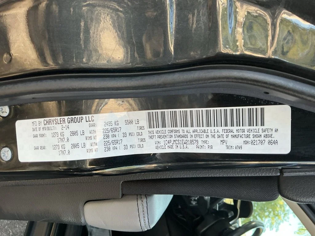 Used 2014 Black Jeep Latitude image 23