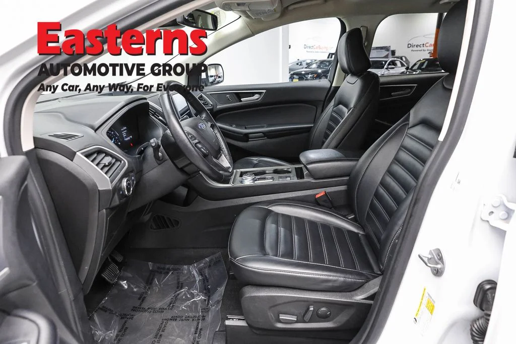 Used 2023 White Ford SEL image 13