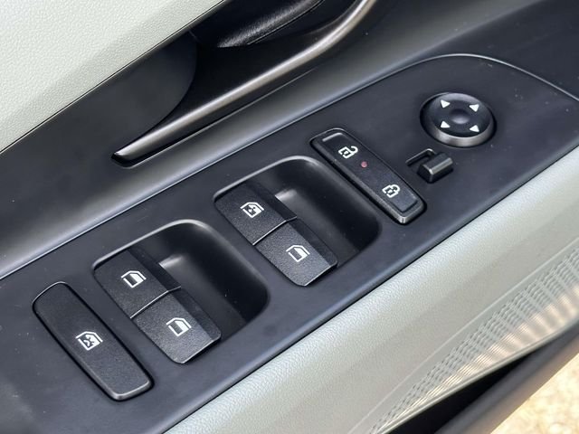 Certified Used 2025 Gray Hyundai Limited image 27