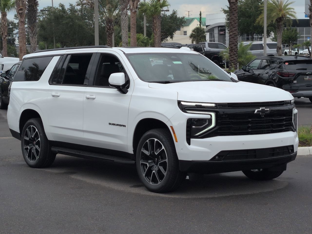 2026 Chevrolet Suburban RST - Photo 2