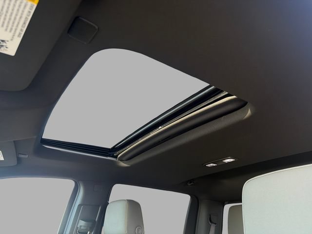 2026 Chevrolet Silverado 1500 ZR2 - Photo 21