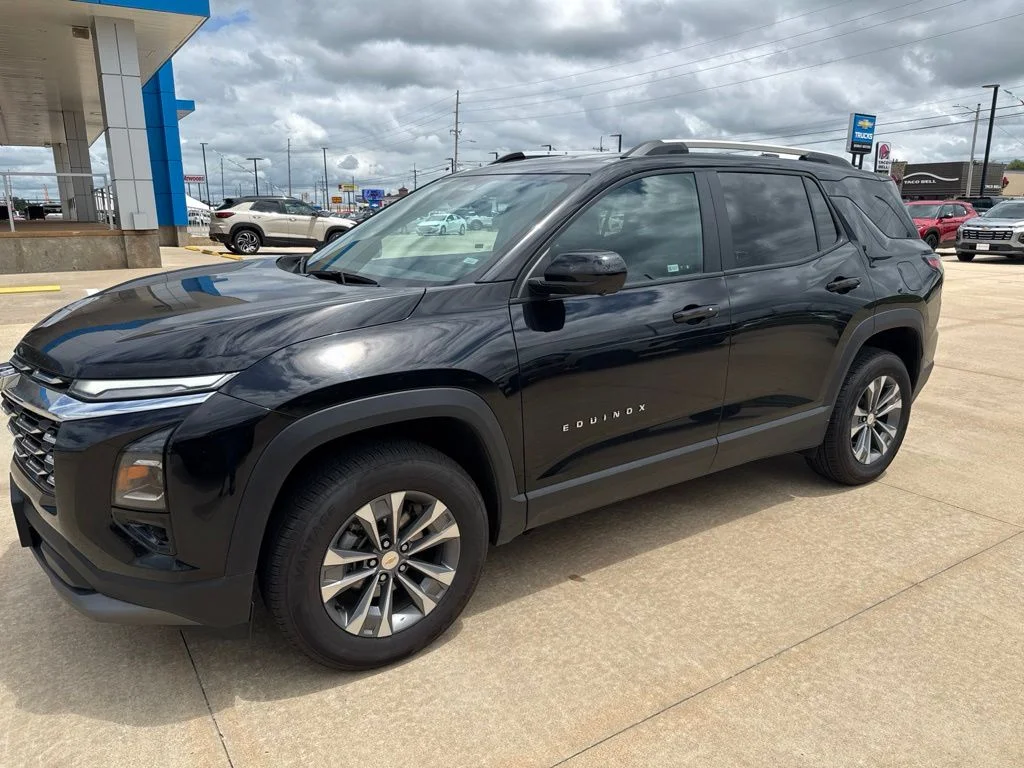 Used 2025 Black Chevrolet LT image 26