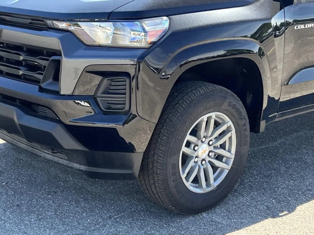 New 2026 Black Chevrolet LT image 8