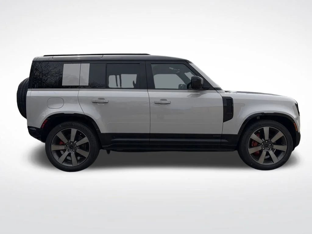 New 2026 Gray Land Rover X image 4