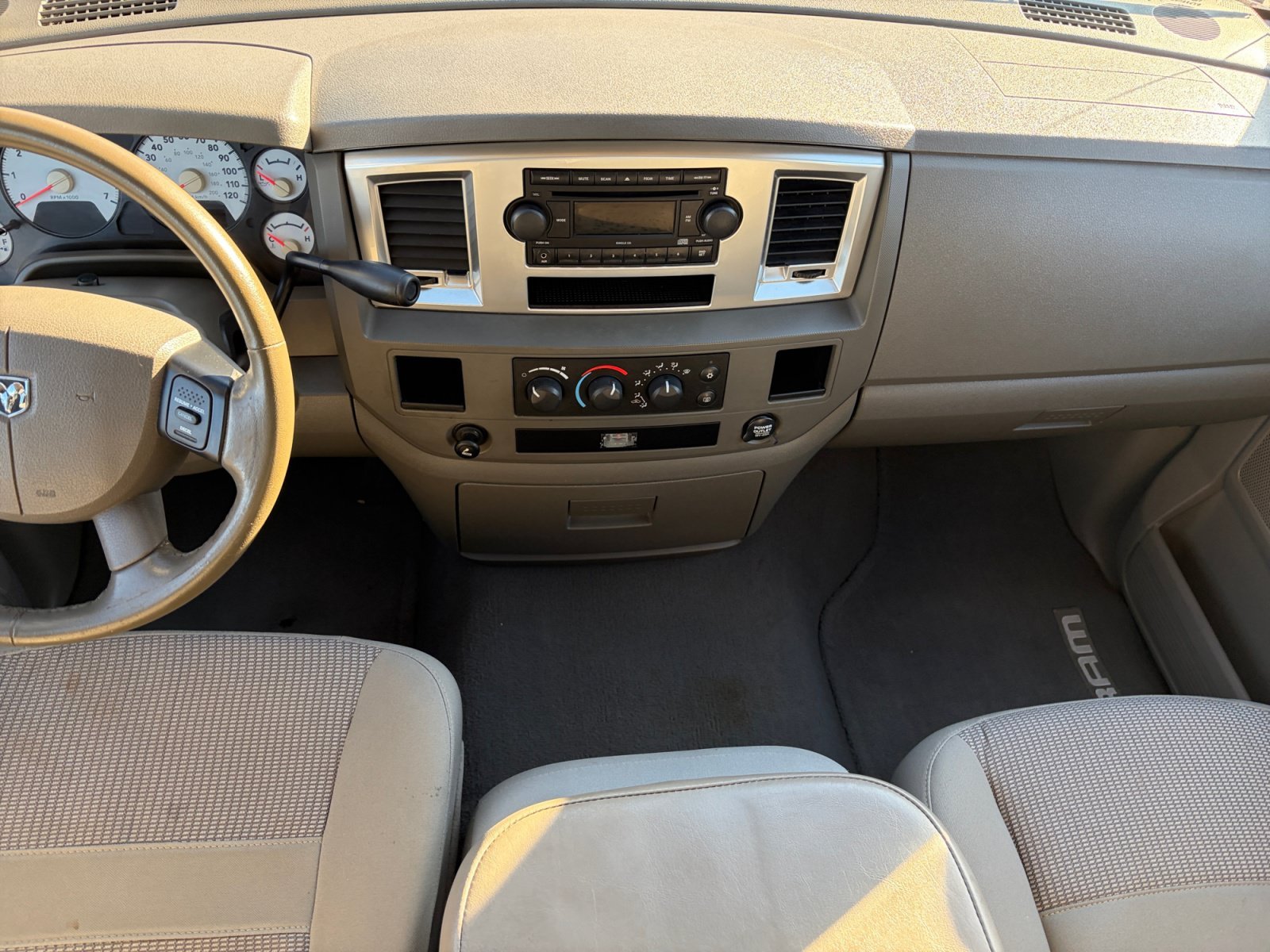 Used 2008 Flame Red Dodge SLT image 17