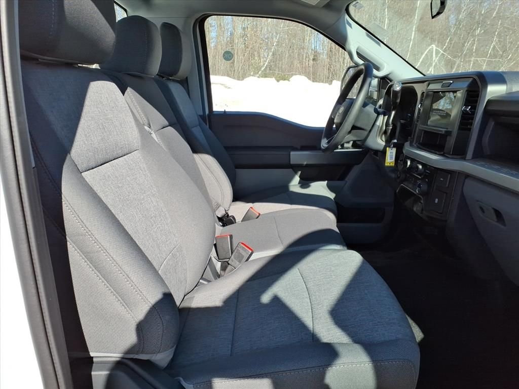New 2026 Oxford White Ford F-350® XL image 12
