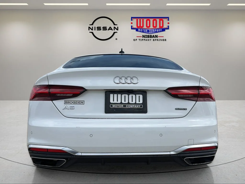 Used 2024 Arkona White Audi 45 S line Premium image 3
