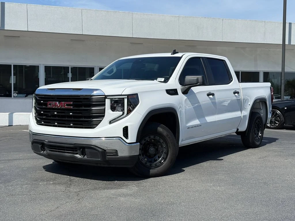 Used 2026 Summit White GMC Pro image 2
