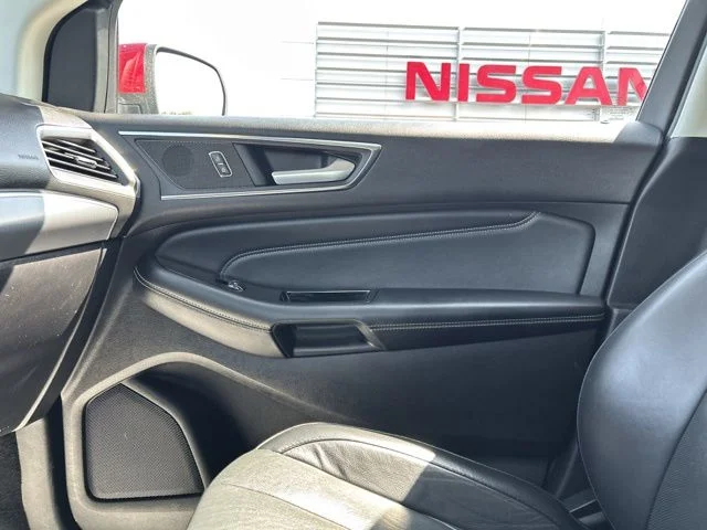 Used 2017 Red Ford Titanium image 44