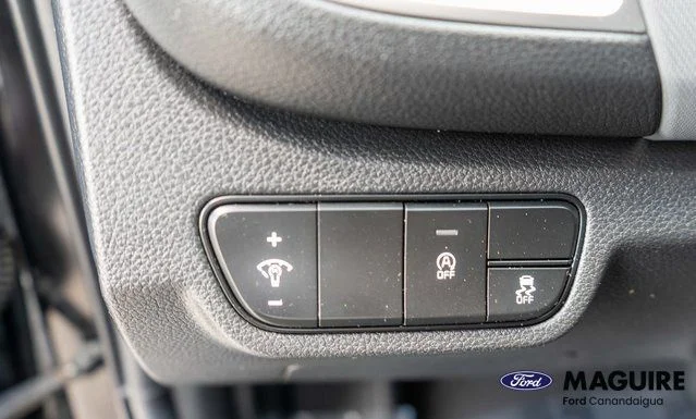 Used 2024 Black Kia LX image 19