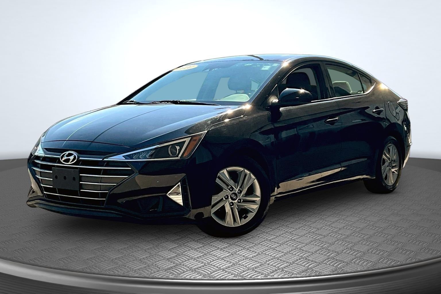 Used 2020 Black Hyundai Value Edition image 1