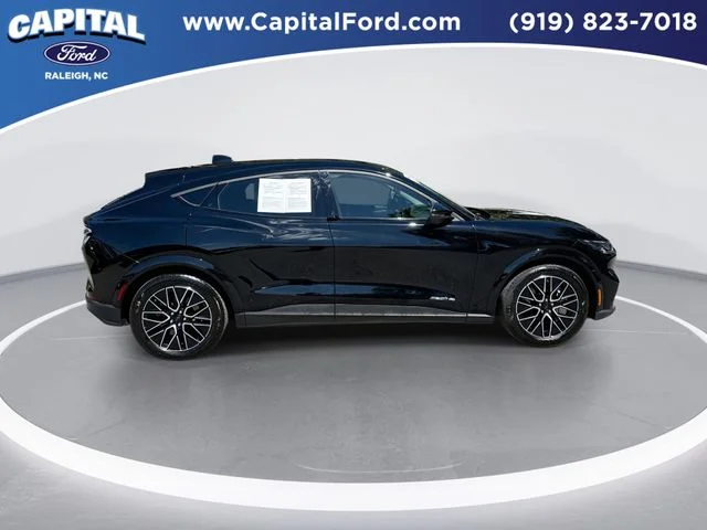 Used 2025 Black Ford Premium image 9