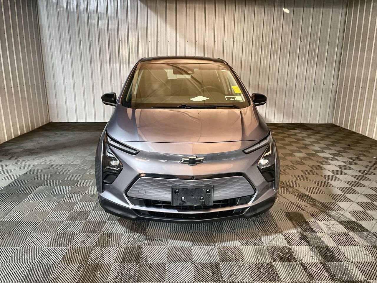 Used 2022 GRAY GHOST METALLIC Chevrolet 2LT image 38