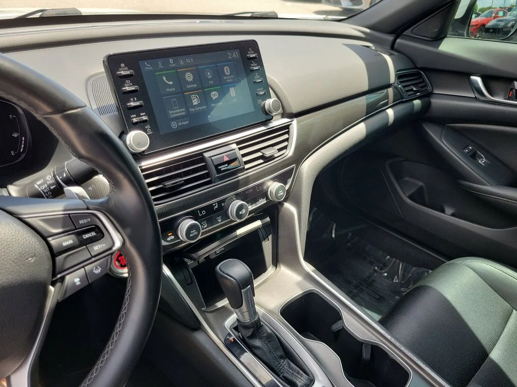 Used 2019 Platinum White Pearl Honda Sport image 23