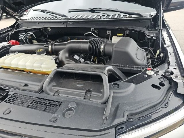 Used 2023 Gray Ford XLT image 23