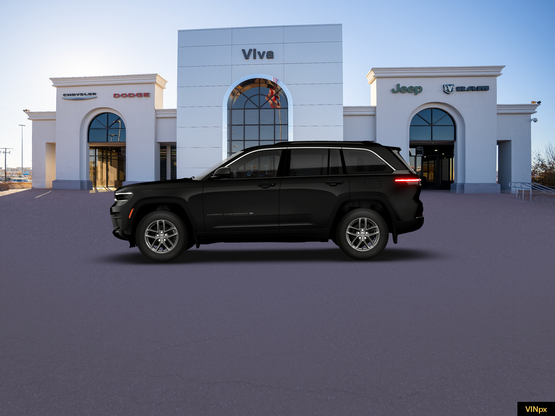 New 2026 Diamond Black Crystal Pearl-Coat Exterior Paint Jeep Laredo X image 3