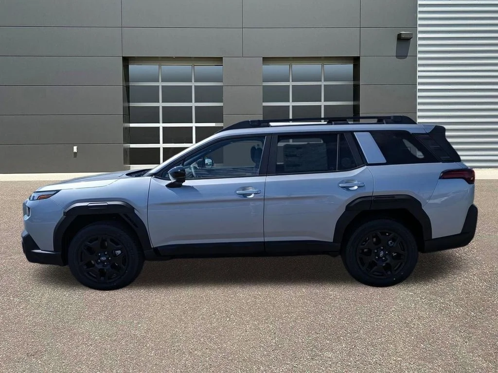 New 2026 ICE SILVER METALLIC Subaru Limited image 9