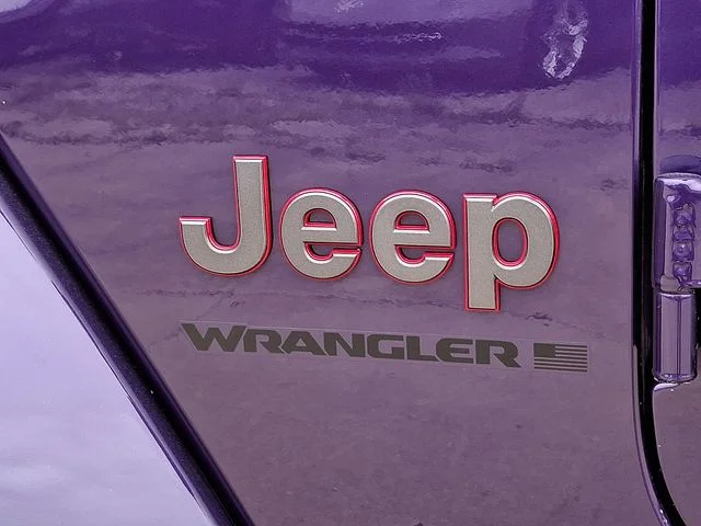 Used 2023 Purple Jeep Rubicon image 31