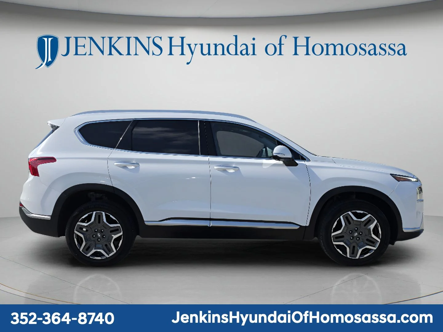 Used 2023 White Hyundai Limited image 2