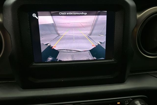 Used 2020 Black Jeep Sport image 3