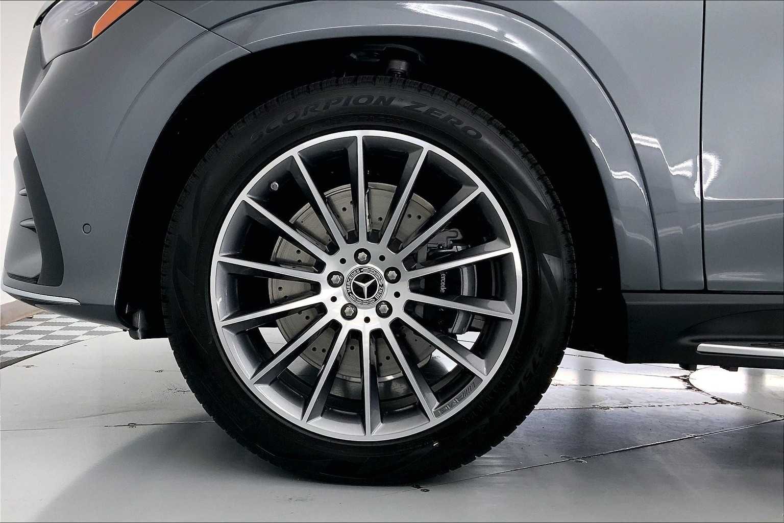 New 2026 Selenite Grey Metallic Mercedes-Benz GLE 450 image 8