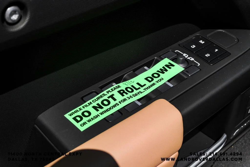 New 2026 Fuji White Land Rover S image 30