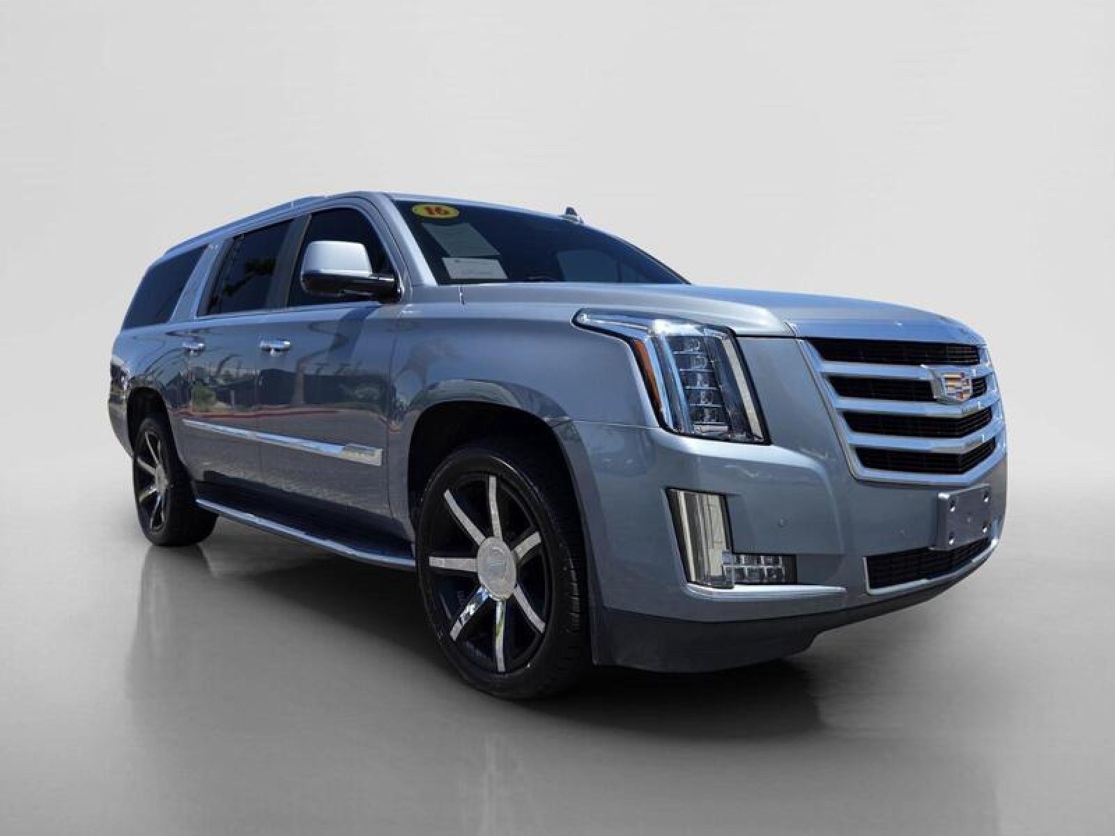 Used 2016 GREY Cadillac Luxury Collection image 7