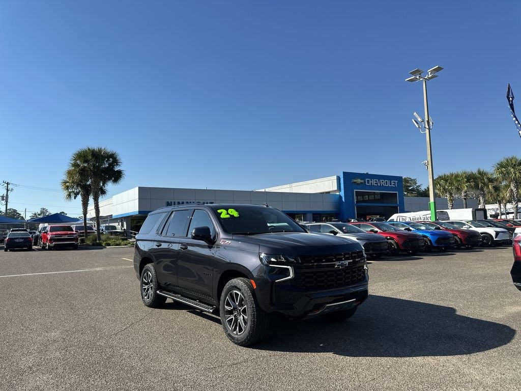 Used 2024 Dark Ash Metallic Chevrolet Z71 image 10