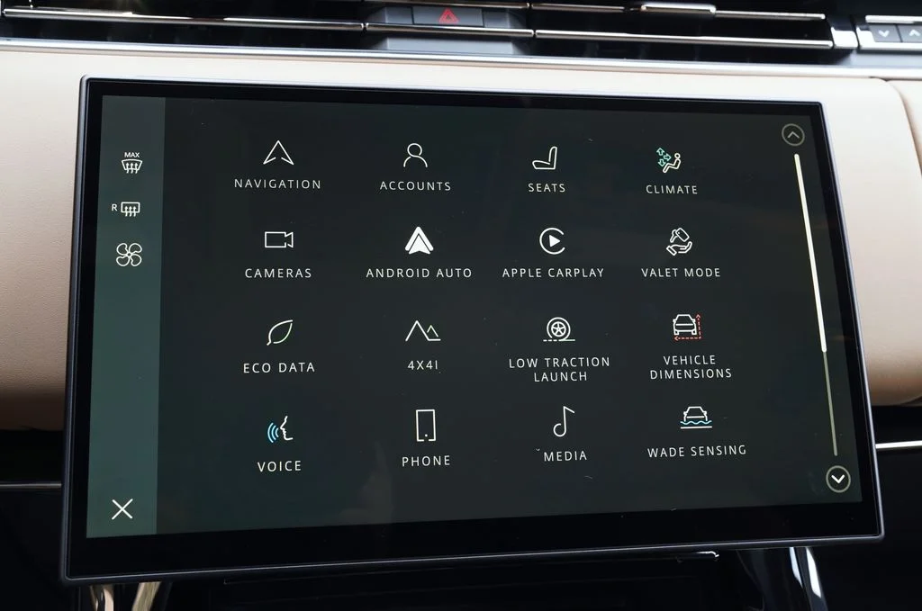 New 2026 Fuji White Land Rover Dynamic SE image 20