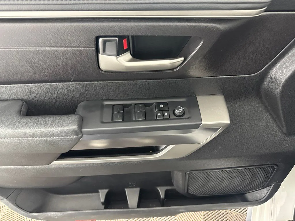 Used 2023 White Toyota SR5 image 20