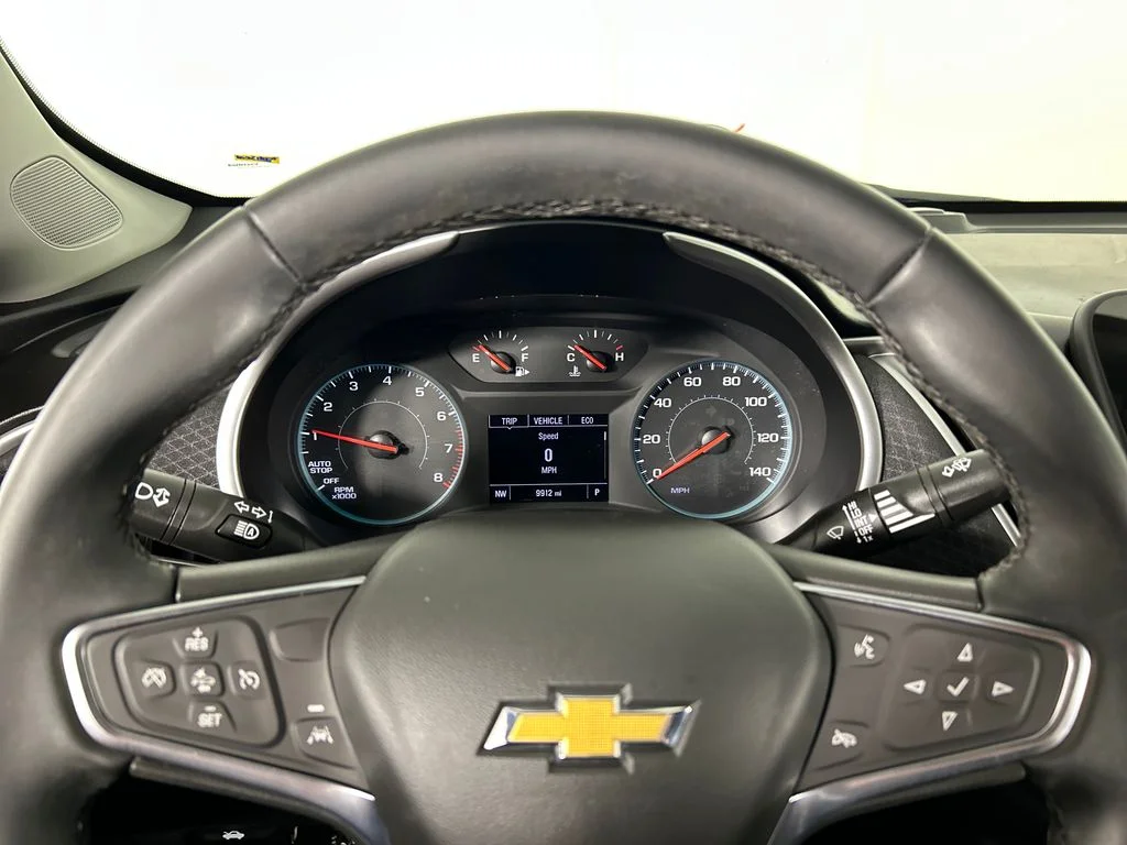 Used 2025 Black Chevrolet RS image 13