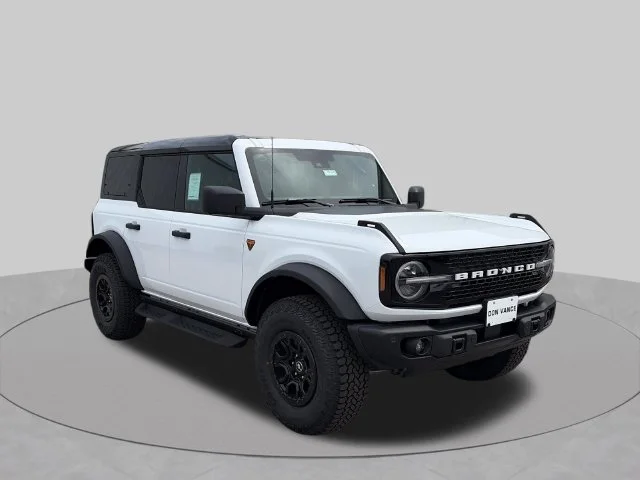 New 2026 Oxford White Ford Badlands® image 8